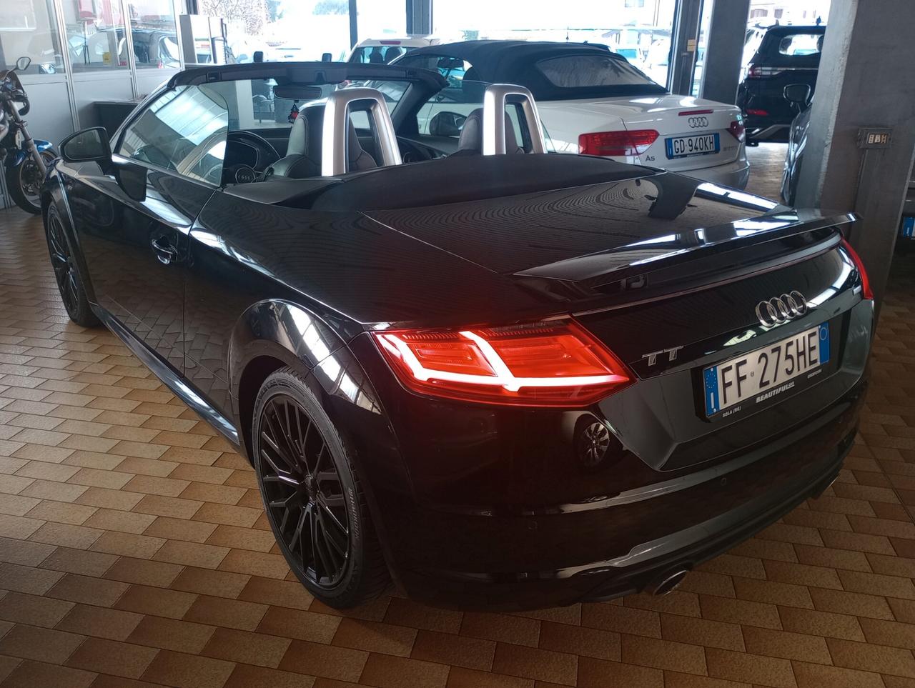 Audi TT Roadster 2.0 TDI ultra S line