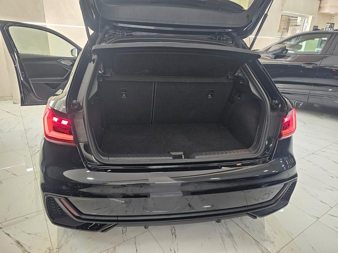 NUOVA AUDI A1 SPORTBACK S-LINE BLACK LINE 25 TFSI 95CV S-TRONIC