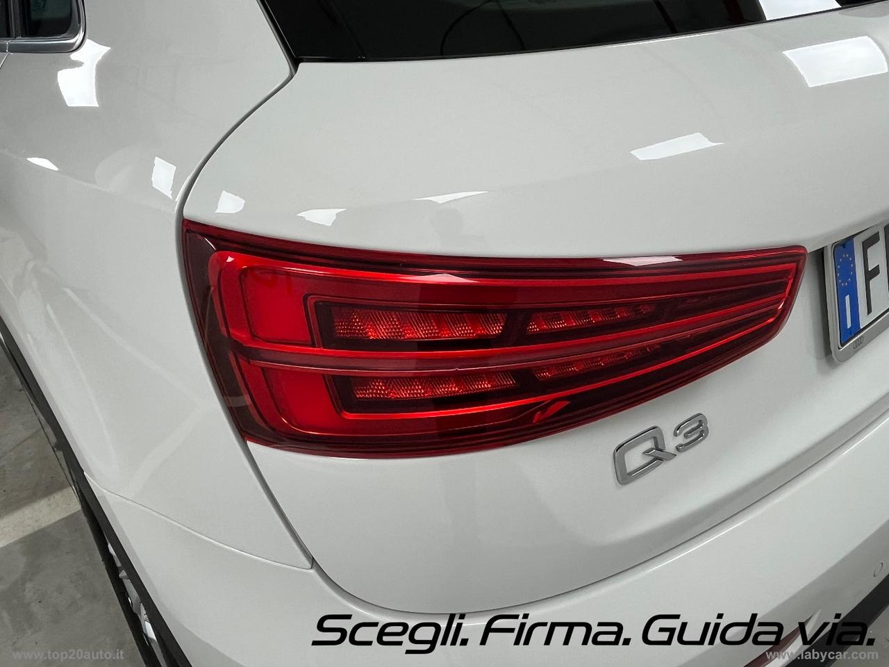 AUDI Q3 2.0 TDI 120CV EU6 Business