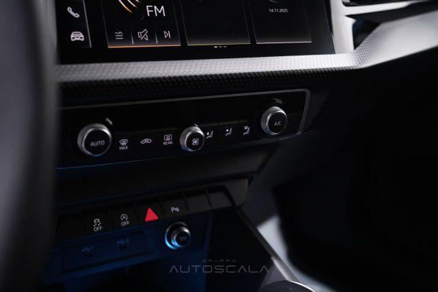 AUDI A1 allstreet 30 TFSI S-Tronic Identity Contrast