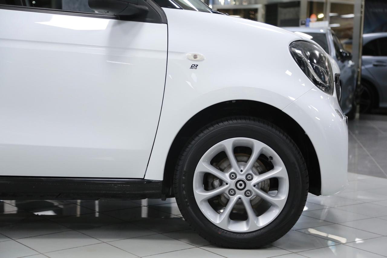 Smart forfour 1.0 70 cv Youngster