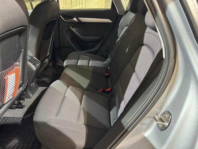 AUDI Q3 2.0 TDI 120 CV Sport