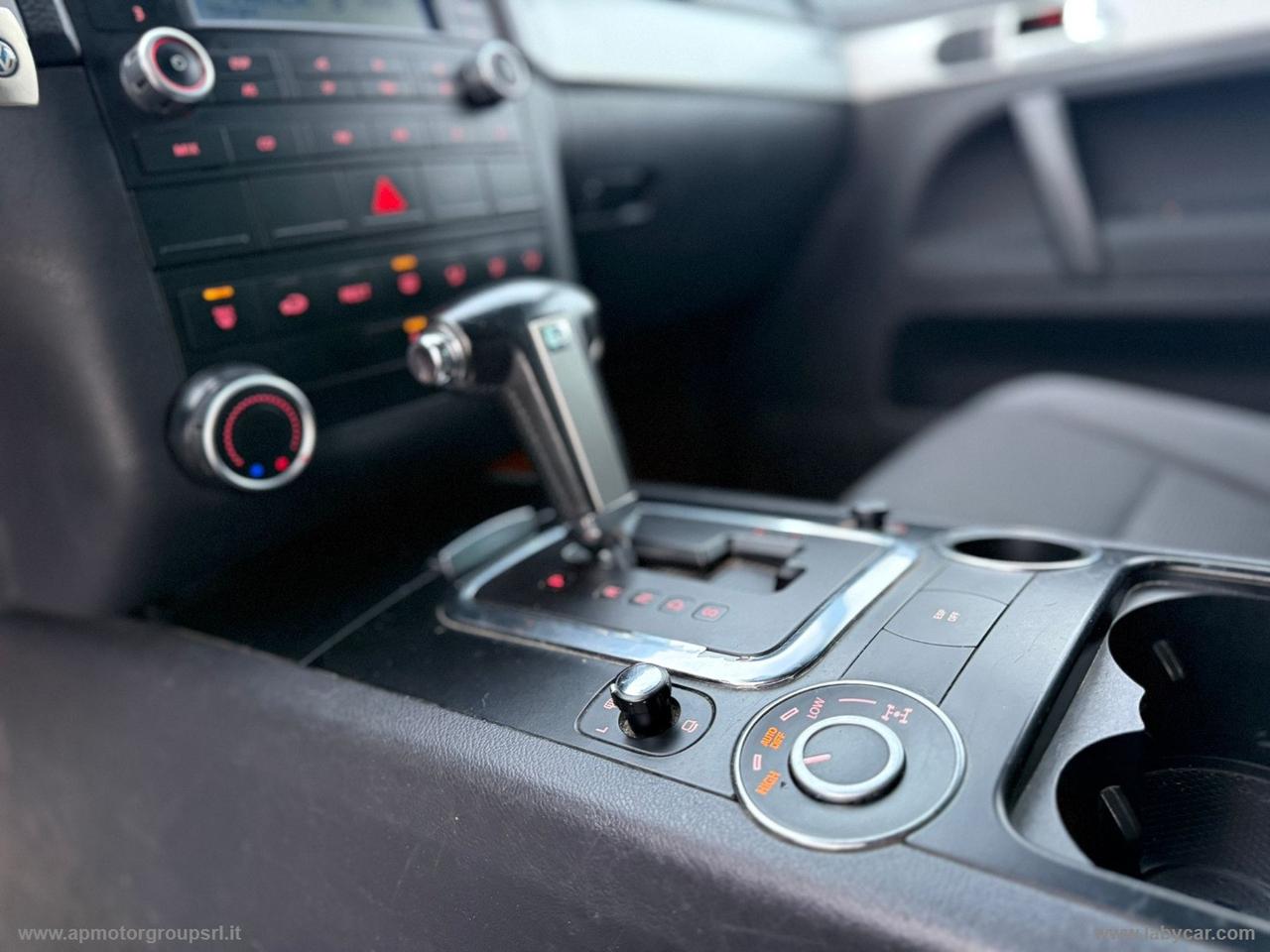 VOLKSWAGEN Touareg 2.5 R5 TDI DPF tiptronic Exclusive