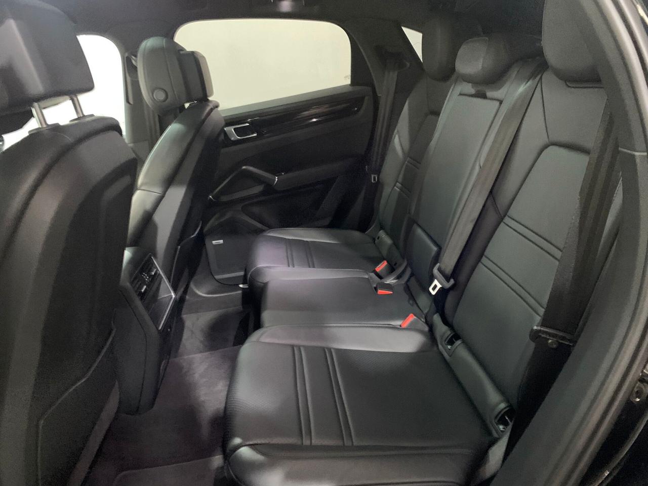 PORSCHE CAYENNE COUPE'3.0 SCARICO-SOSPENSIONI-SOFT