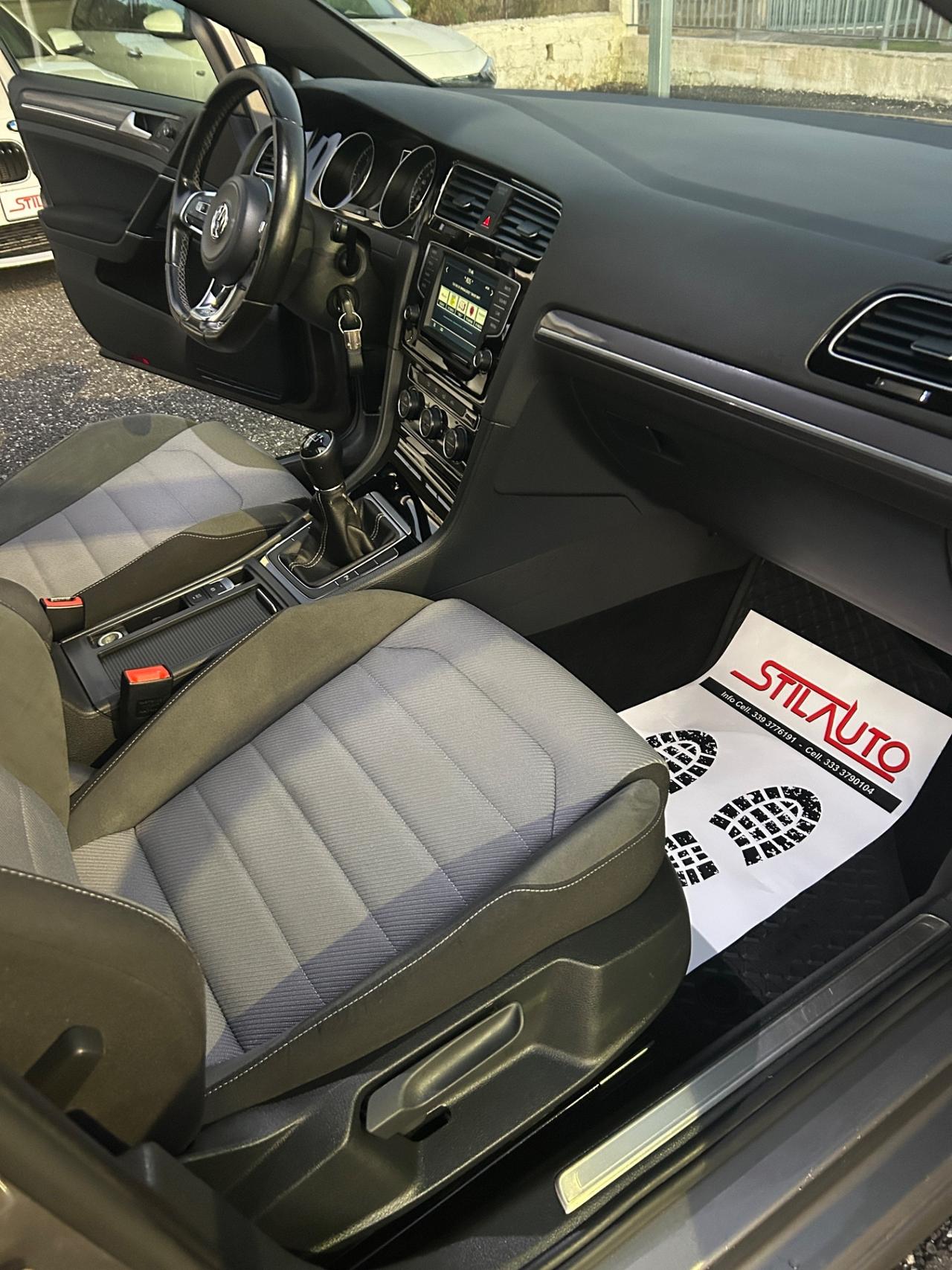 Volkswagen Golf 1.6 TDI 110 CV 5p. R-Line BlueMotion