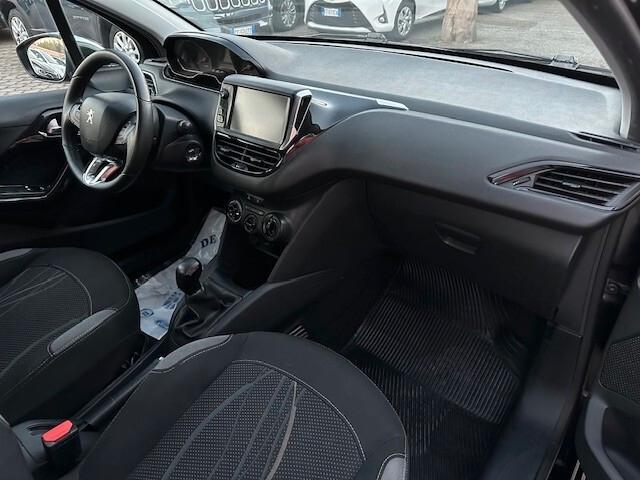 Peugeot 208 1.4 HDi 68CV Active - 2015