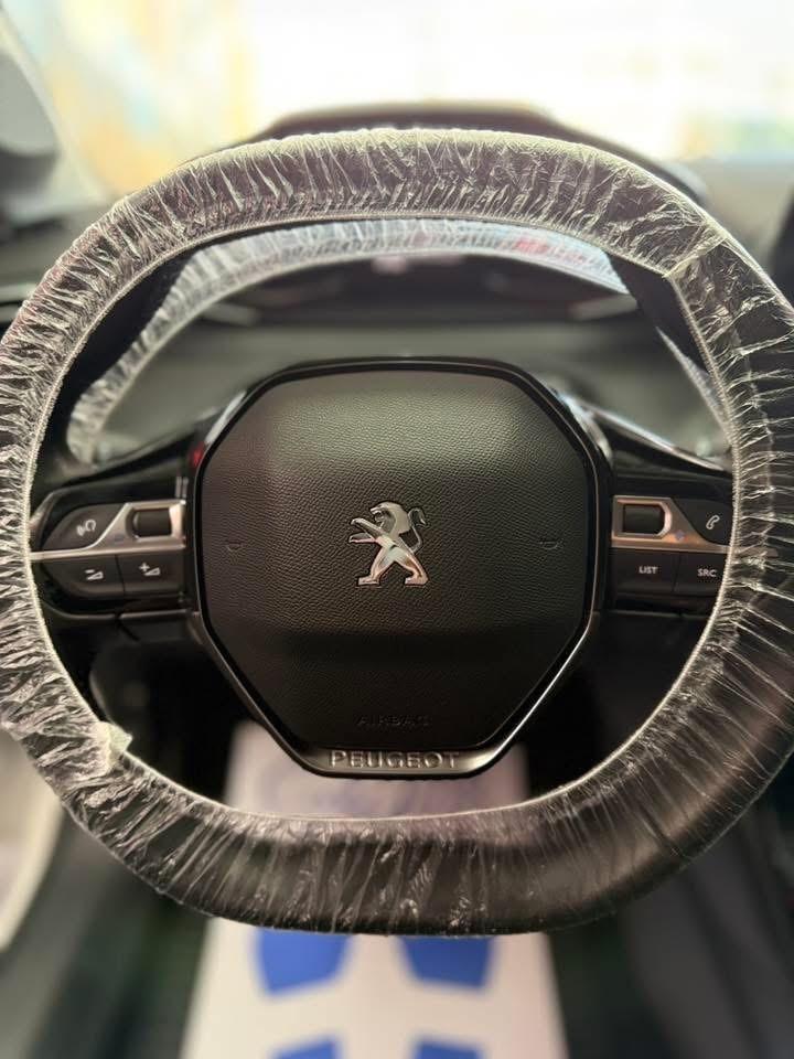 Peugeot 208 1.2 Benzina 75cv Allure 2020 NUOVA