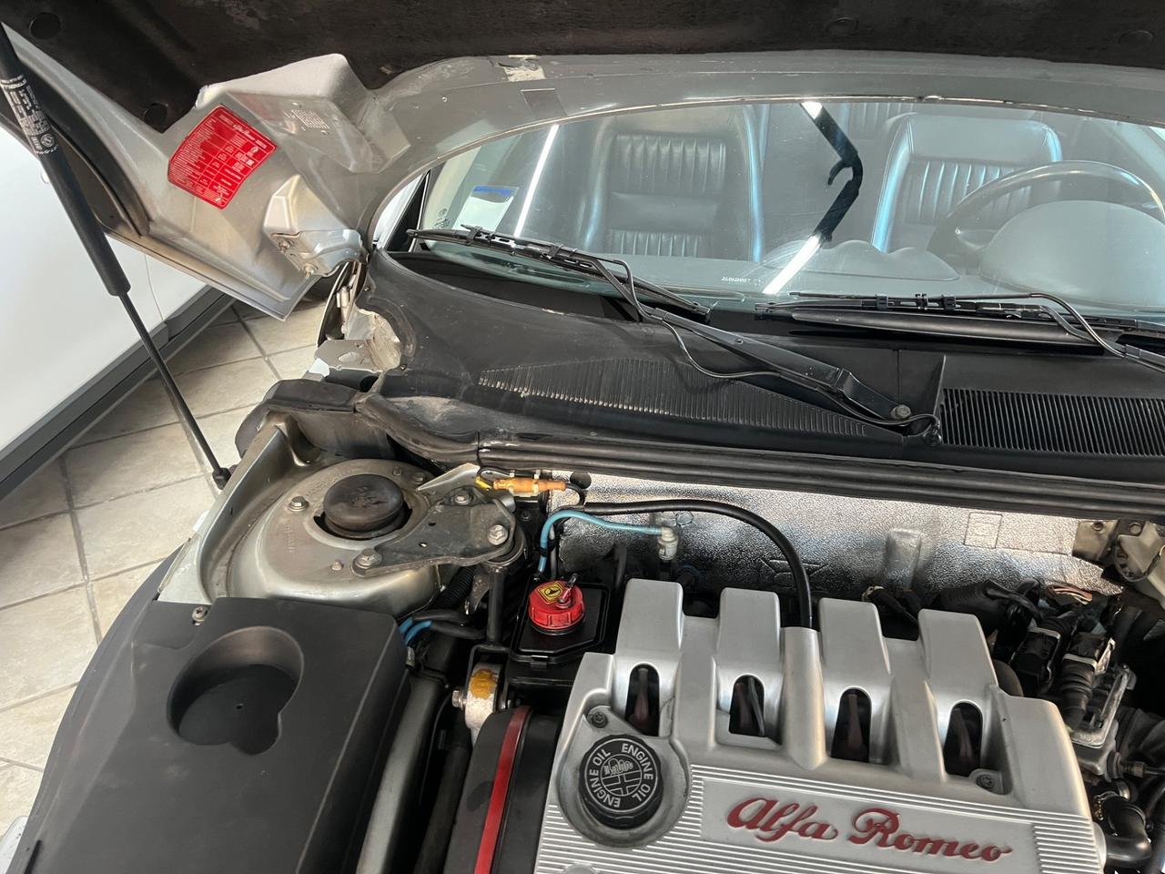 Alfa Romeo GTV 2.0i 16V Twin Spark cat L