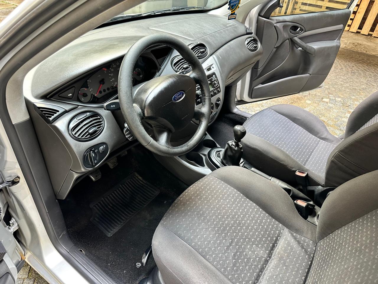 Ford Focus 1.8 TDCi Comandi audio Volante