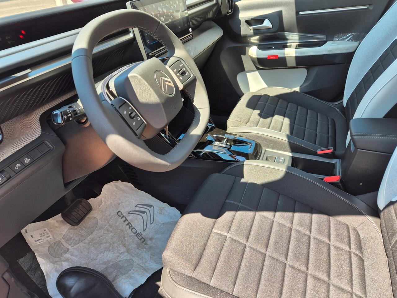 Citroen C3 HYBRID MAX NUOVA