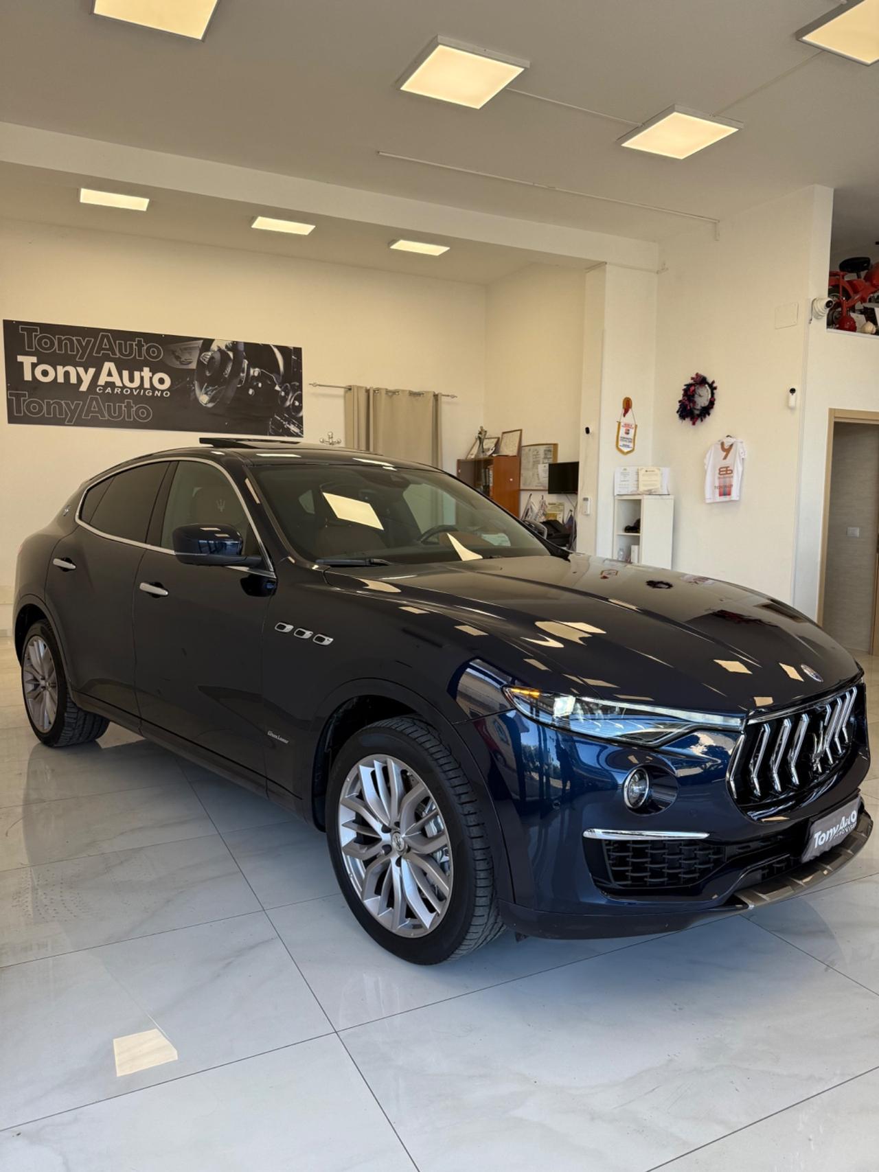 Maserati Levante Granlusso 250 auto TETTO APRIBIE APPLE CARPLAY,TELECAMERA,NAVI,KM CERTIFICATI ITALIA