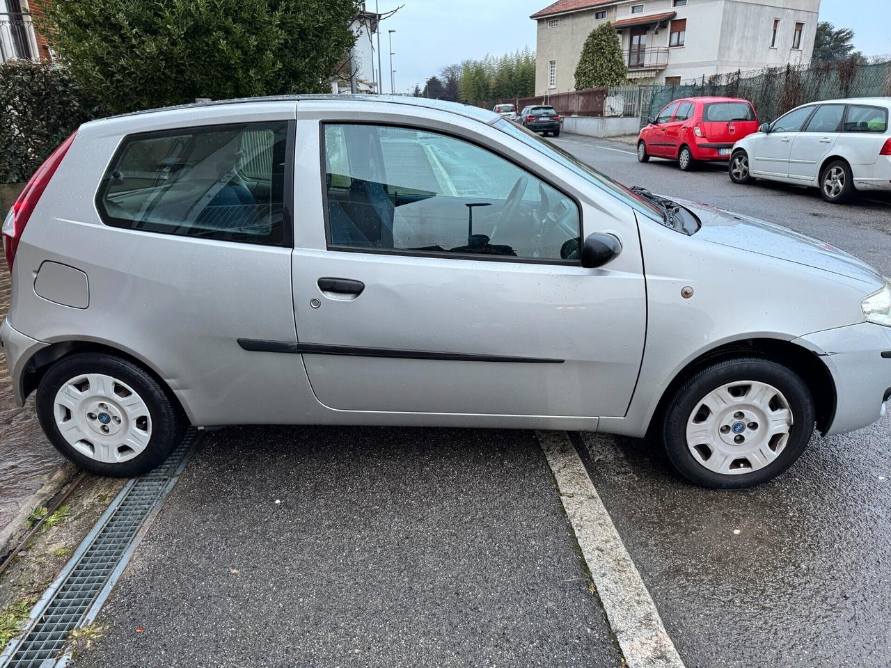 Fiat Punto 1.2 3 porte Active