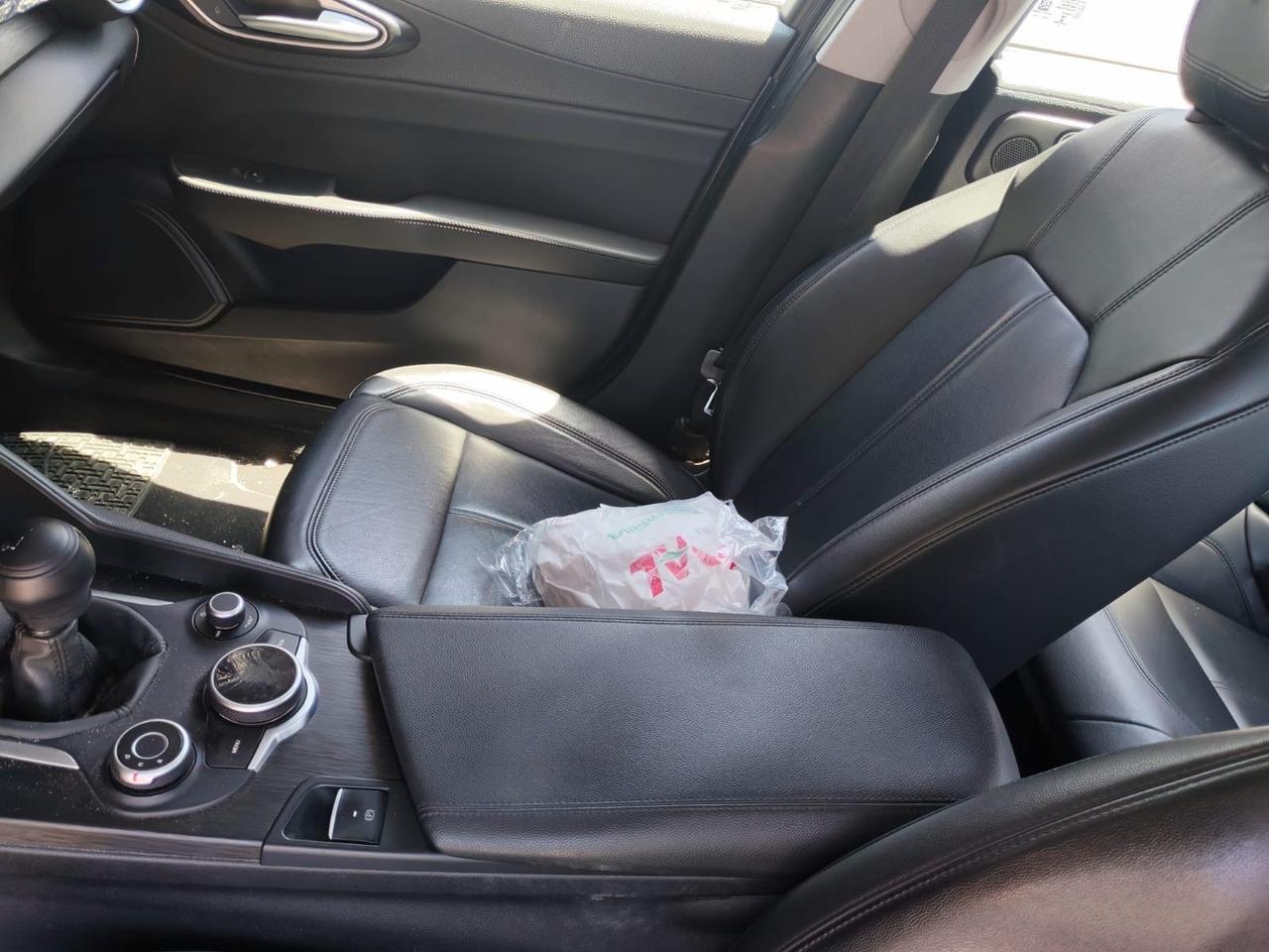 Alfa Romeo Giulia 2.2 Turbodiesel 150 CV Super