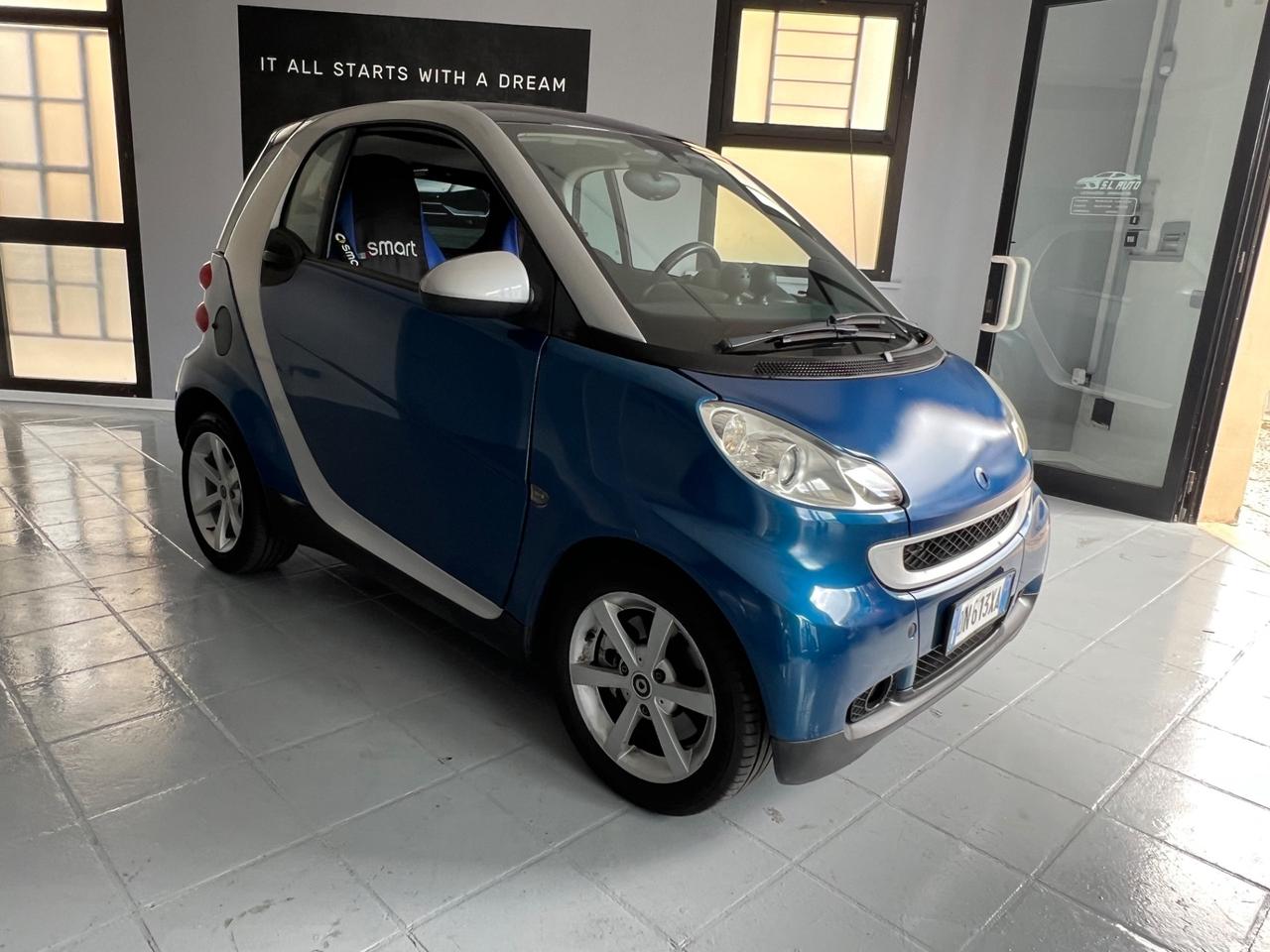 Smart ForTwo 1000 62 kW coupé passion