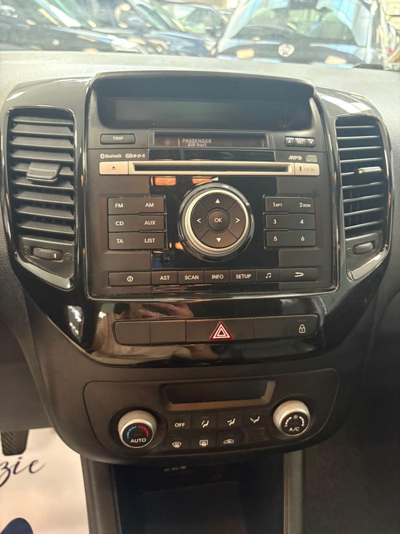 Kia Venga 1.4 CRDi 90CV Cool Ok Neopatentati