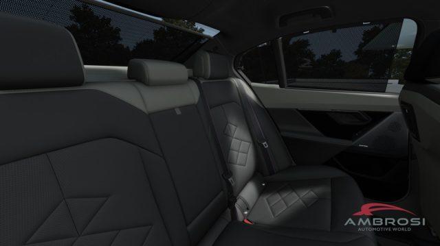 BMW 520 Serie 5 d 48V xdrive MSport Pro auto