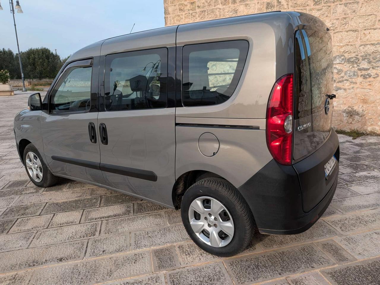 Opel Combo 1.6 CDTI 105CV AUTOCARRO 5 POSTI
