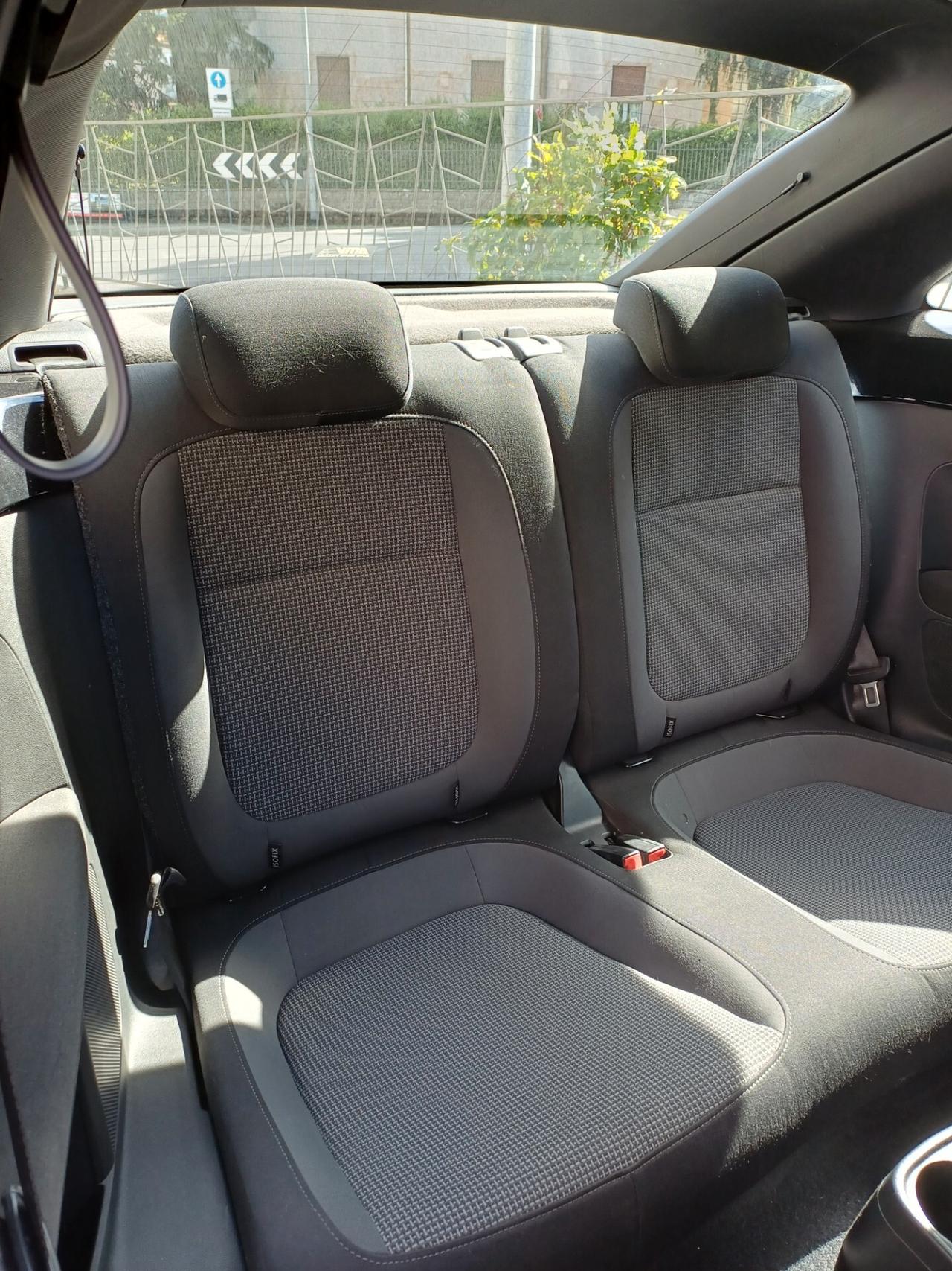 Volkswagen Maggiolino 1.6 TDI Design