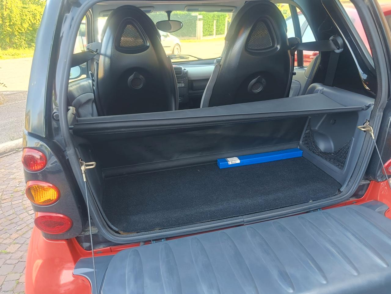 Smart ForTwo 700 coupé pure (37 kW)