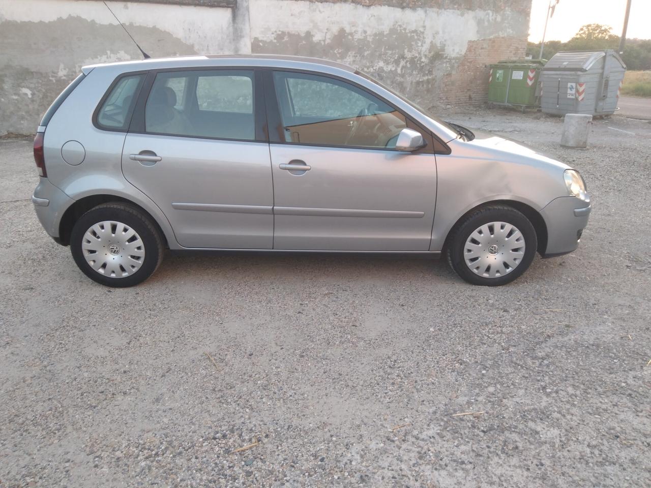 Volkswagen Polo 1.4 16v 80CV 5p. Comfortline