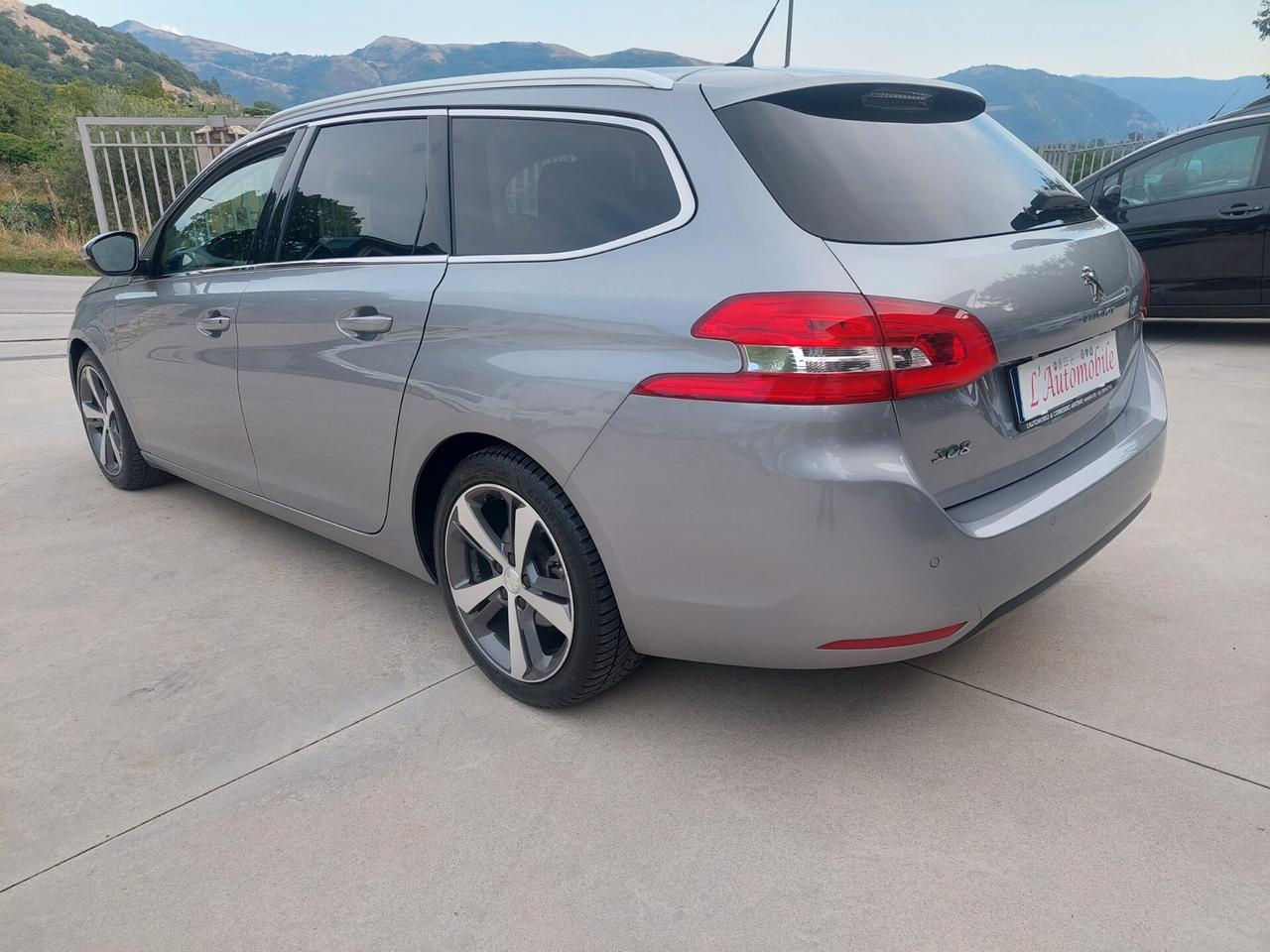 Peugeot 308 BlueHDi 130 S&S Allure