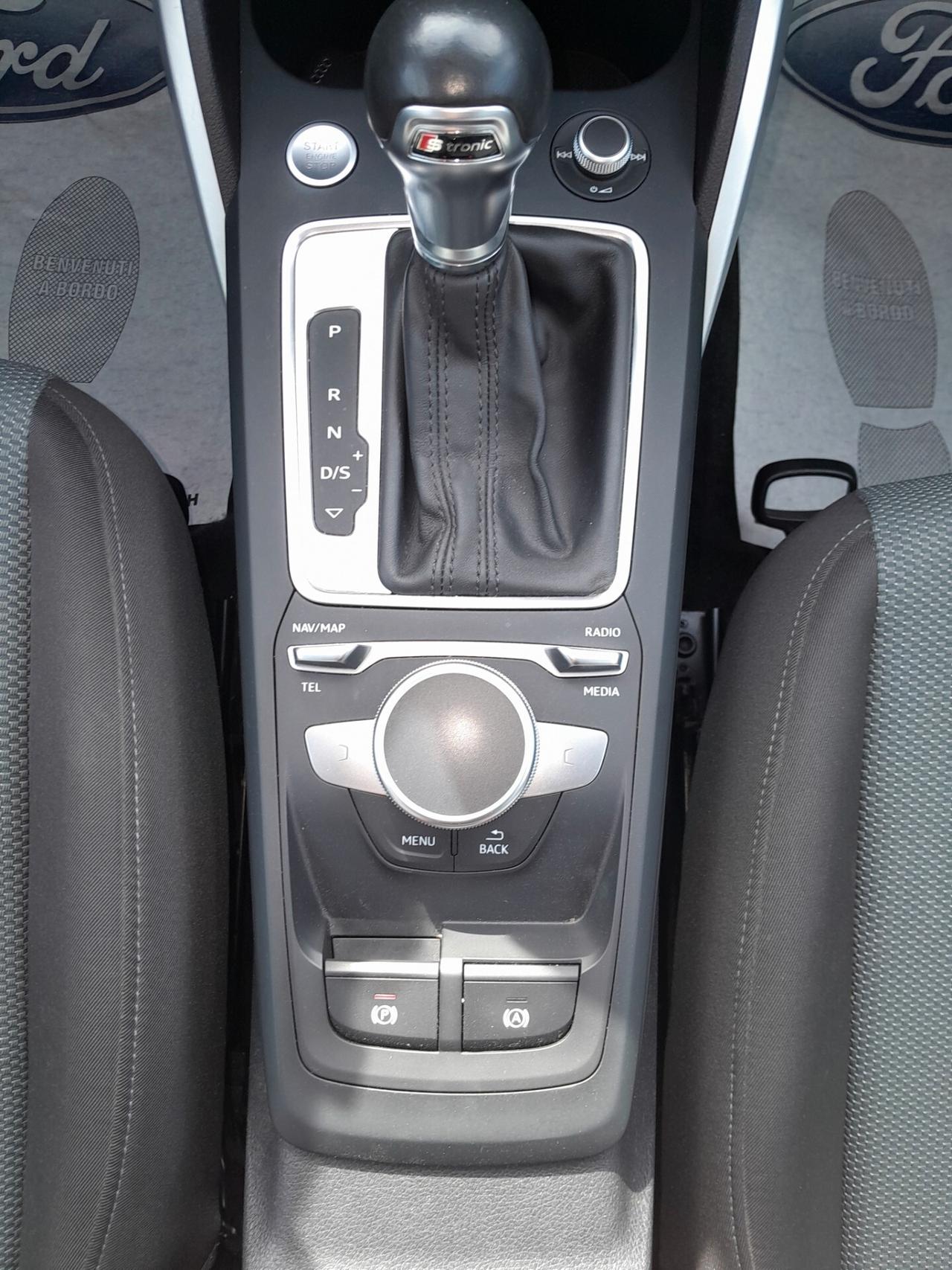 AUDI Q2 30 TDI LINE EDITION DESIGN CAMBIO AUTOMATICO