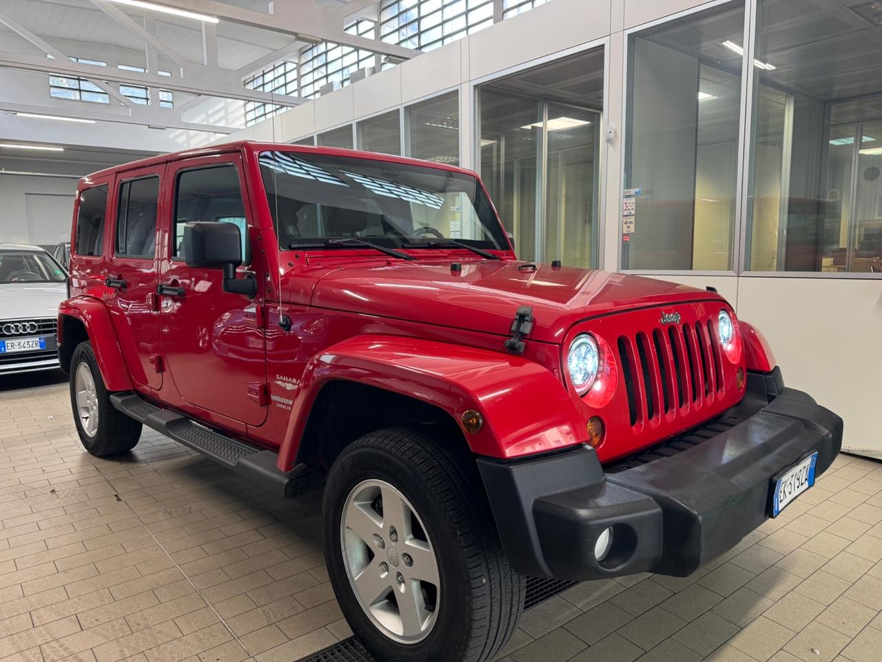 Jeep Wrangler Unlimited 3.8 Sahara 5 porte