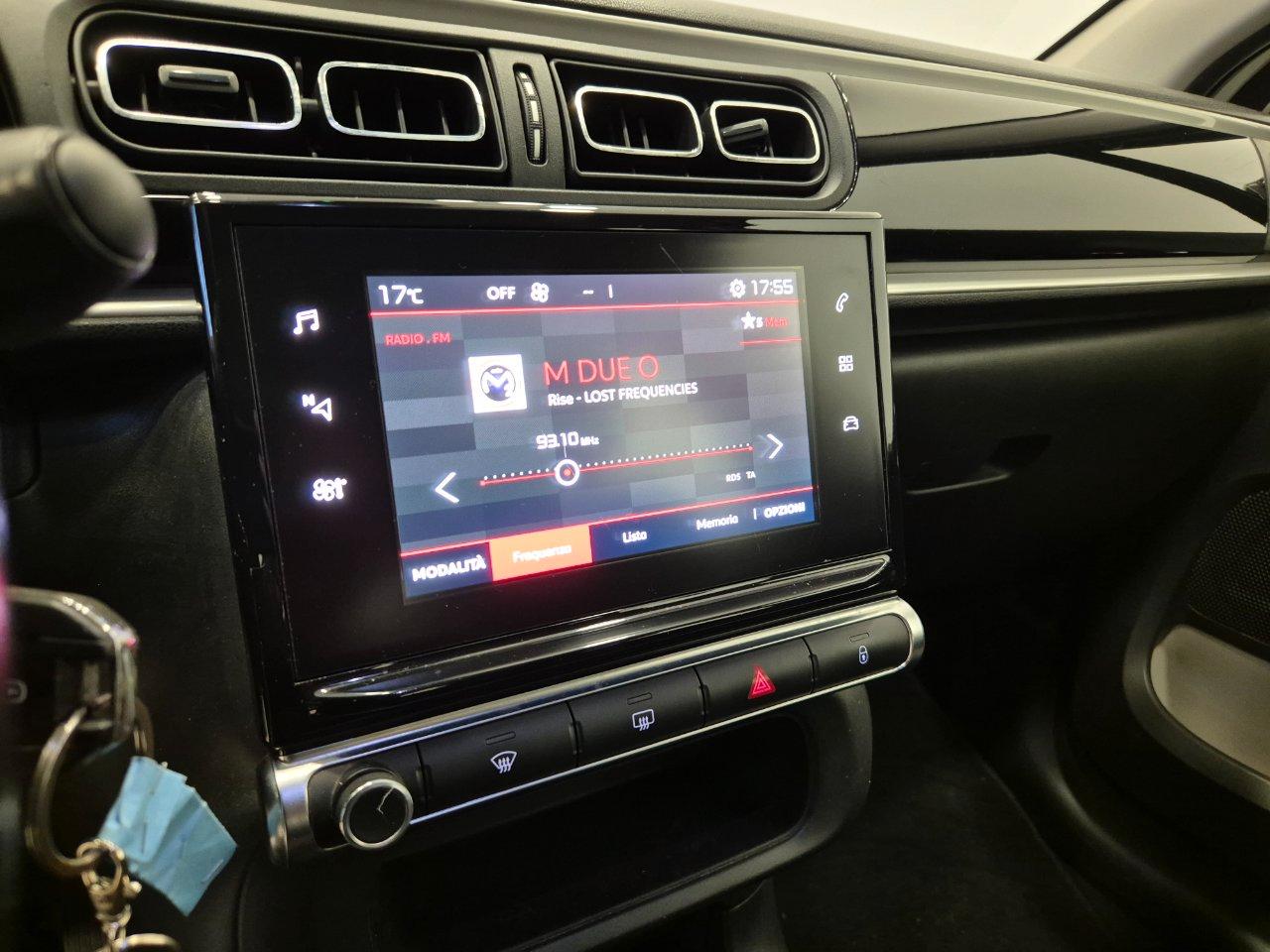 Citroen C3 1.2 puretech Shine 82cv - NEOPATENTATI - Cam - Carplay