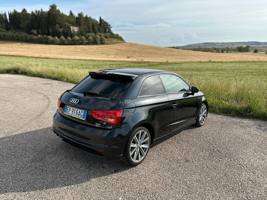 Audi A1 1.6 TDI S LINE
