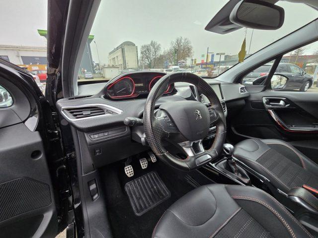 PEUGEOT 2008 1.2 Turbo 130 S&S GT Line BLACK PERMUTE