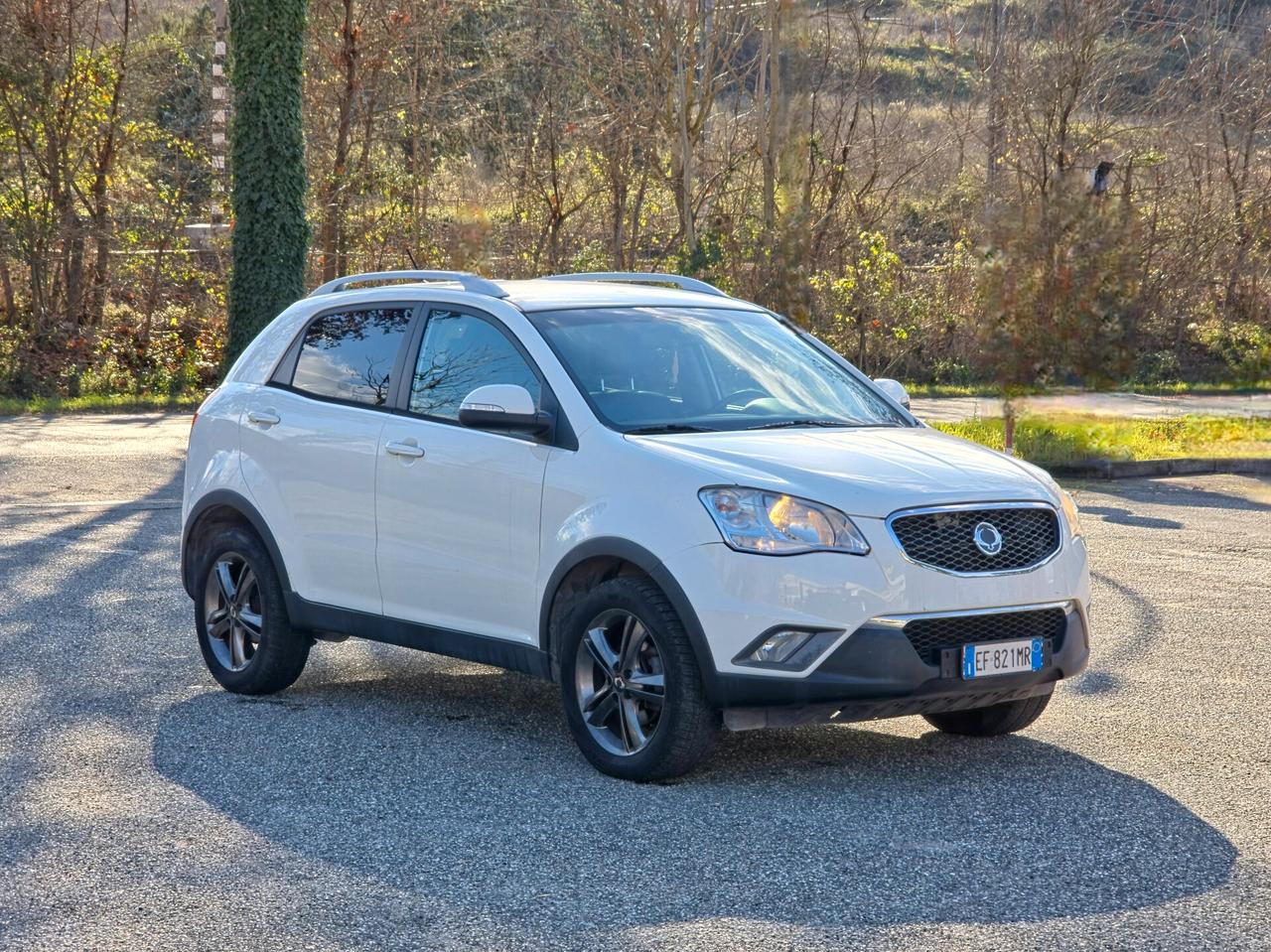 Ssangyong Korando 2.0 e-XDi 175 CV 2WD AT Classy 2011-E5 Automatico