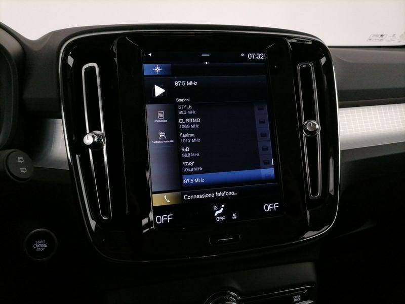 Volvo XC40 1.5 t3 Momentum Pro 163cv auto my21