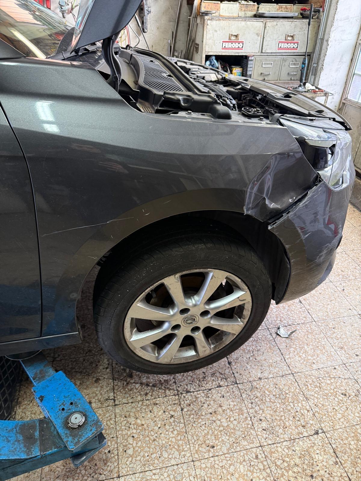 Opel Corsa MOTORE ROTTO