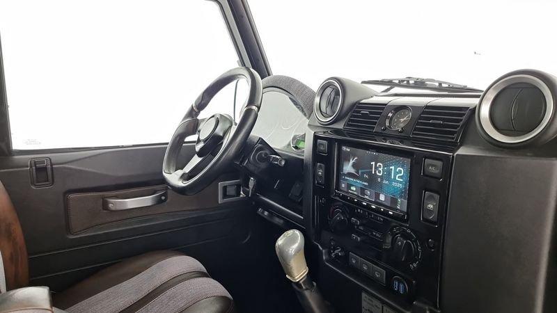 Land Rover Defender Defender 110 2.4 TD4 SE