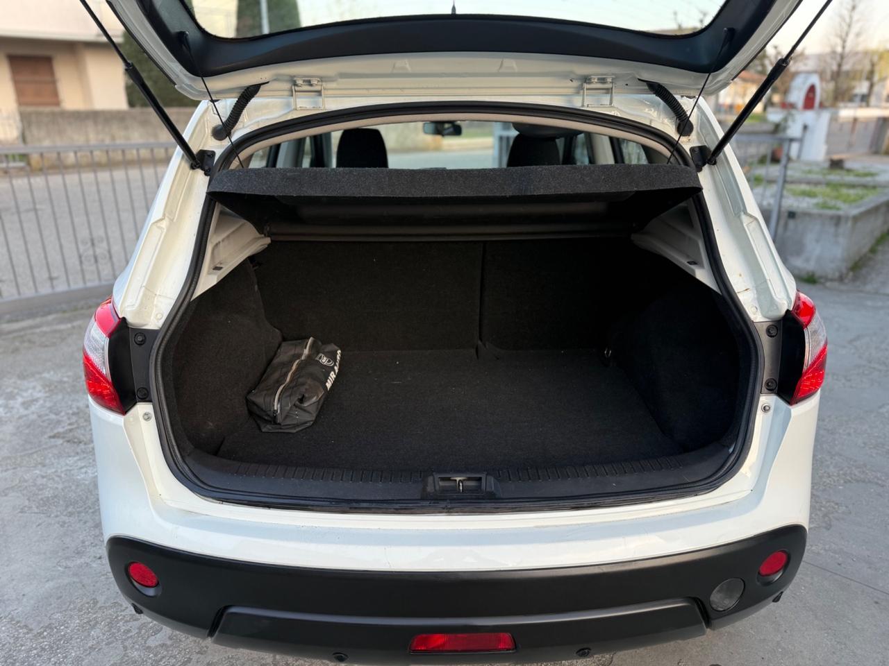 Nissan Qashqai 2.0 dCi 4WD AUTOMATICA 4x4 2012