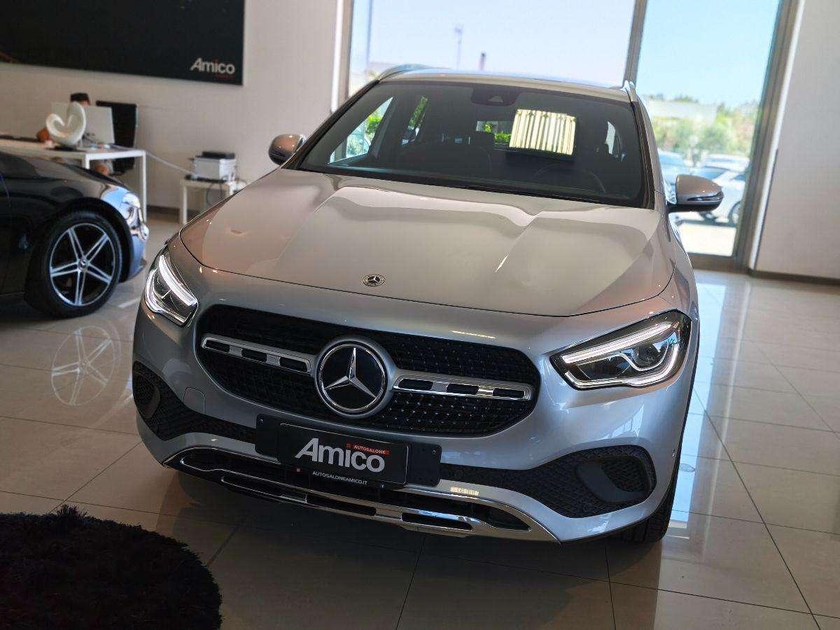 Mercedes-Benz GLA 200 d Automatic Sport Plus Luci/Led/Cokpit