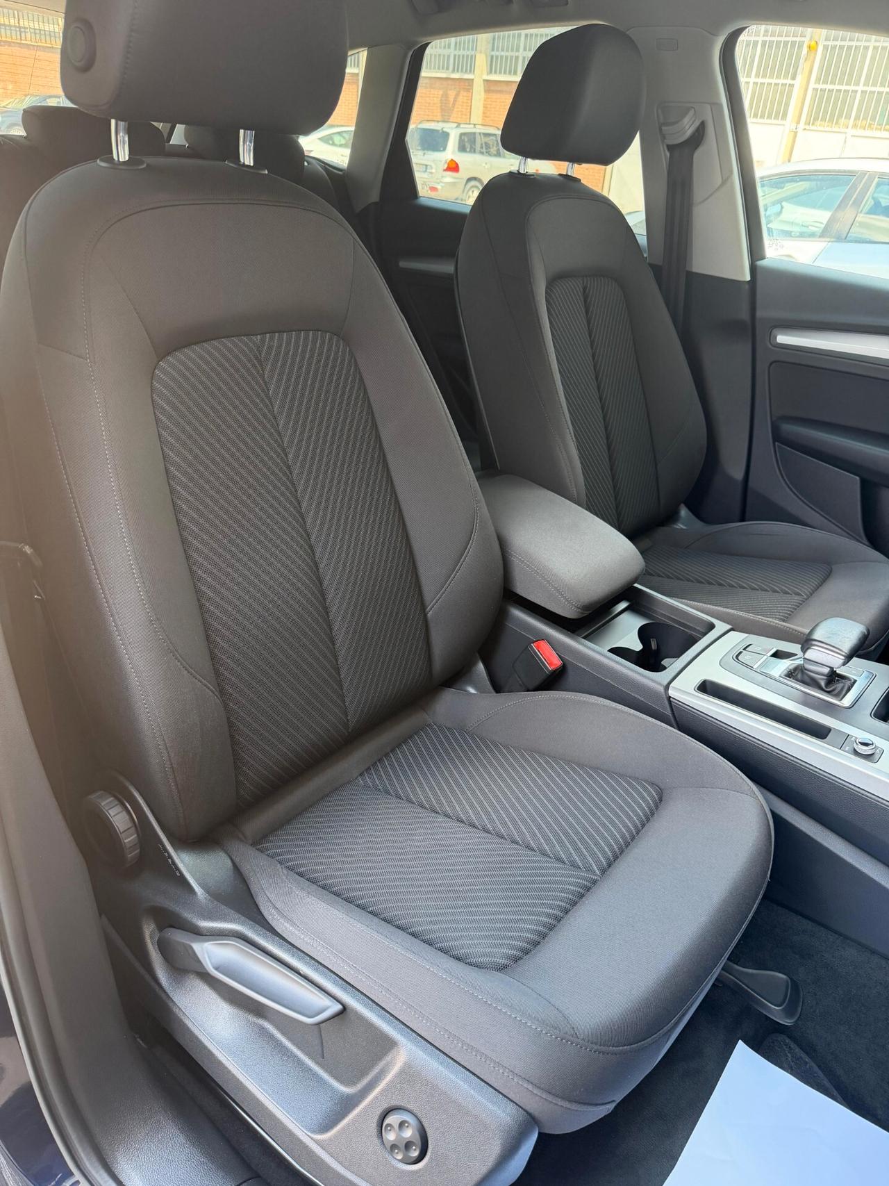 Audi Q5 30 TDI S tronic Sport FARI MATRIX