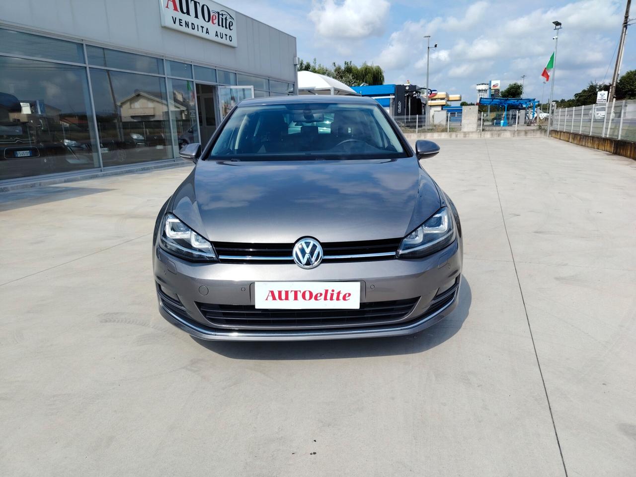 Volkswagen Golf 2.0 TDI 5p. Highline BlueMotion Technology