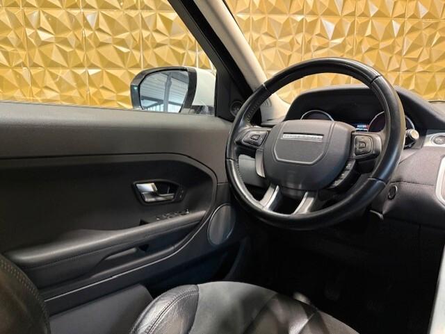 Land Rover Range Evoque 2.2 TD4 5p. Pure