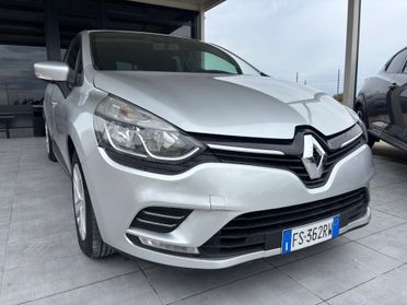 Renault Clio dCi 8V 75 CV 5 porte Moschino Intens