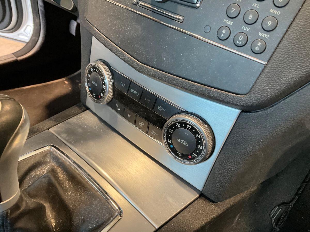 MERCEDES C250 CDI BERLINA - MANUALE - NAVIGATORE