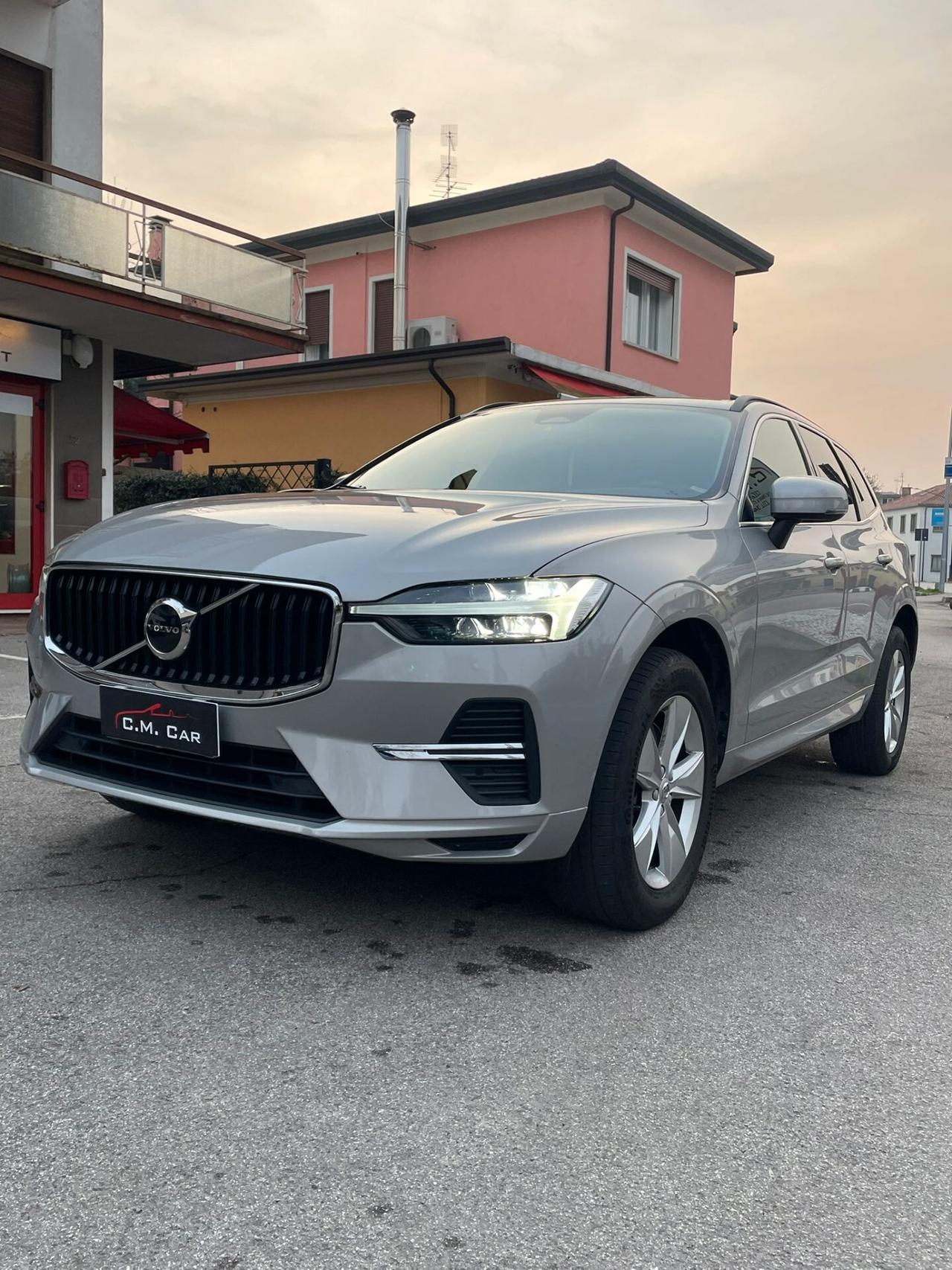 Volvo XC 60 B4 (d) Geartronic Momentum N1