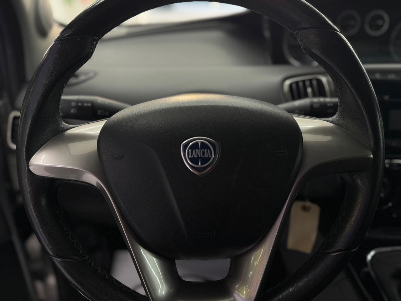 Lancia Ypsilon 1.2 69Cv Platinum Full Optional