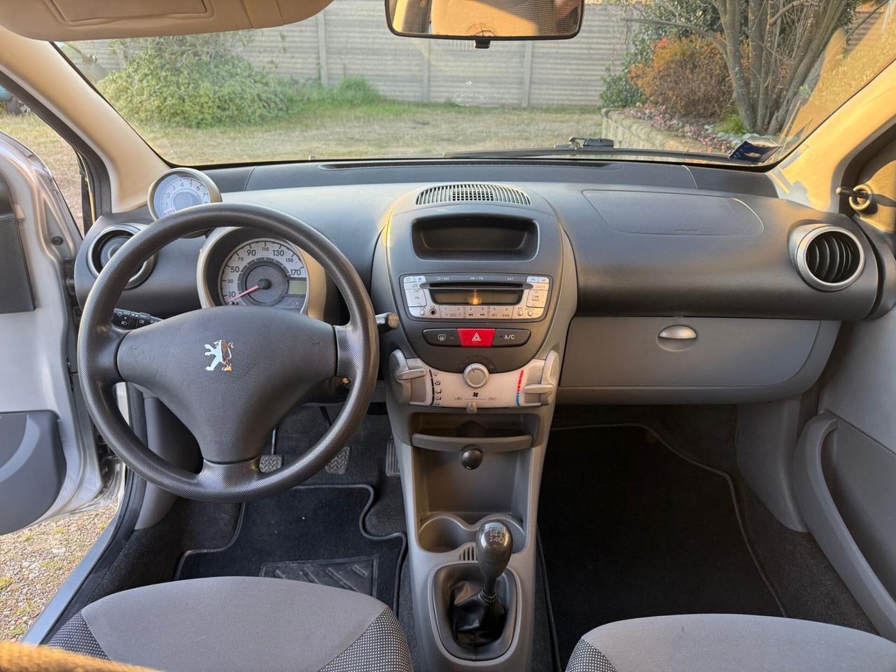 Peugeot 107 1.0 68CV Adatta Neopatentati