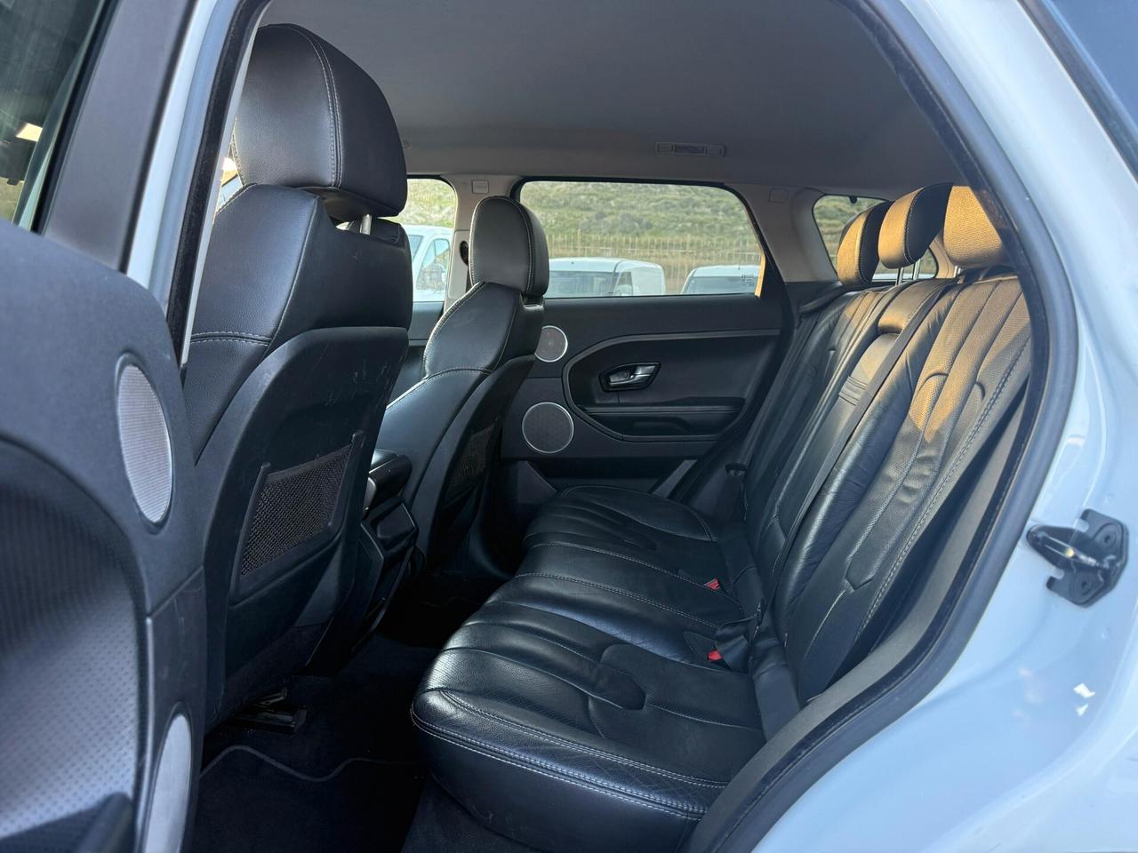 Land Rover Range Evoque 2.2 TD4 5p. Dynamic