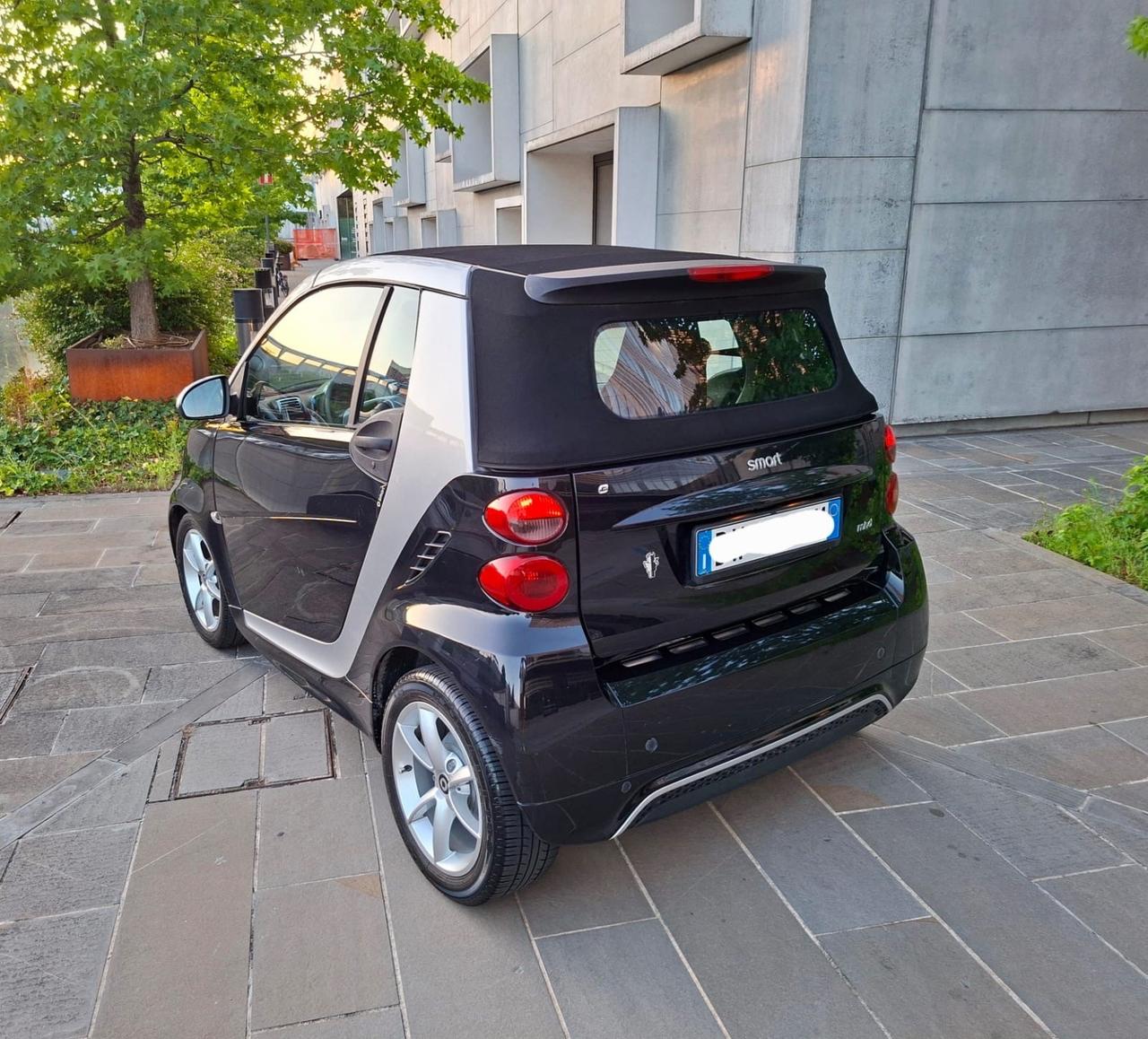 Smart ForTwo 1000 52 kW MHD cabrio passion