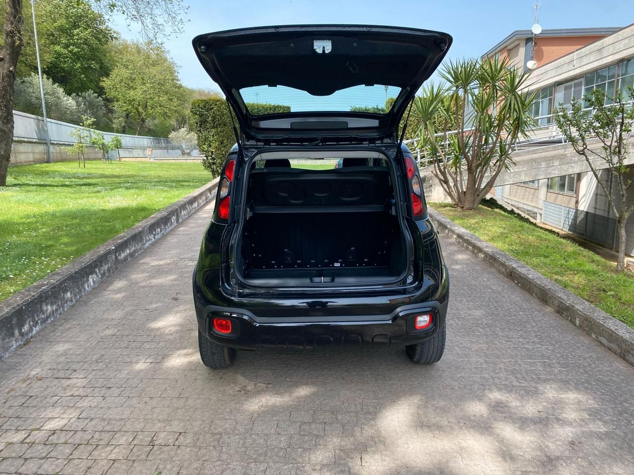 Fiat Panda 1.0 FireFly S&S Hybrid City Cross