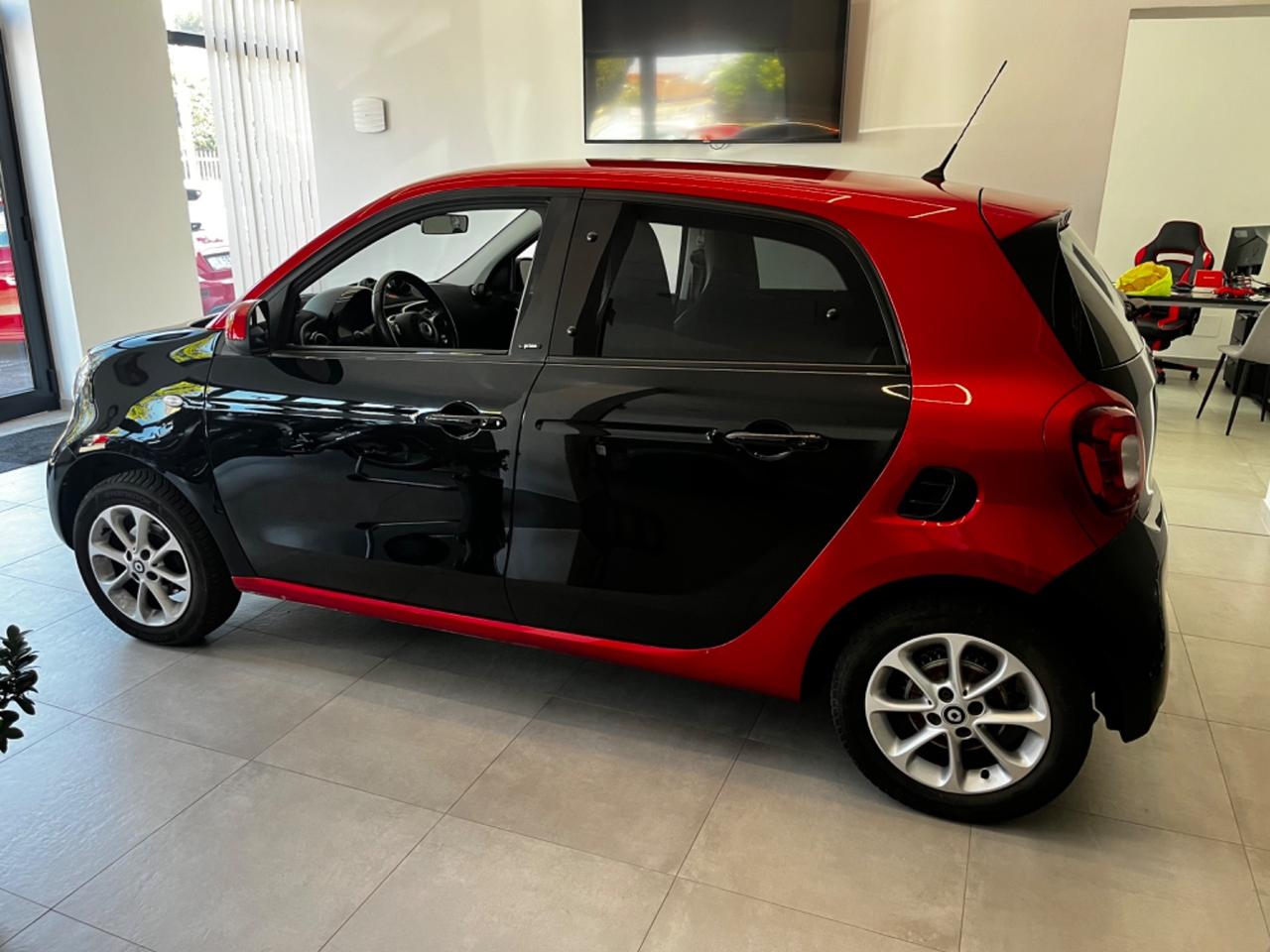 Smart ForFour 70 1.0 Prime