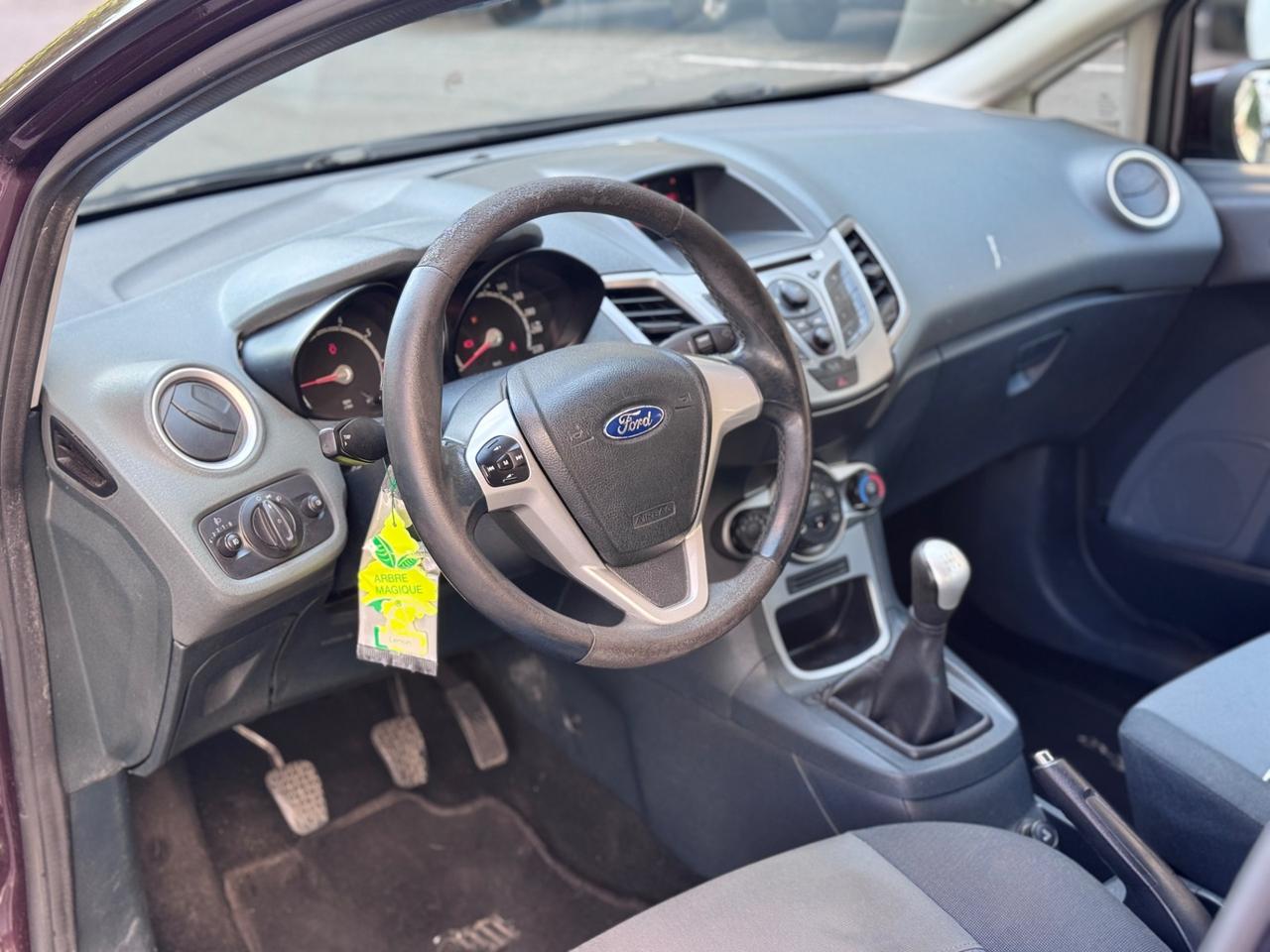 Ford Fiesta 1.2 82CV 3 porte Titanium