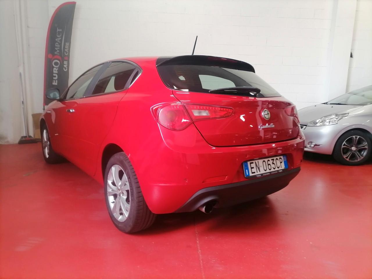 Alfa Romeo Giulietta 1.6 JTDm-2 105 CV Distinctive